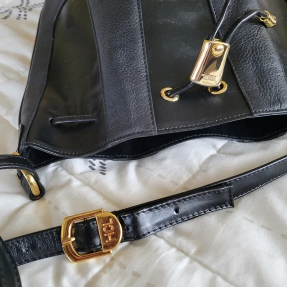 Vintage HCL leather bucket handbag. Price new in 2003 was $530. - Picture 5 of 7